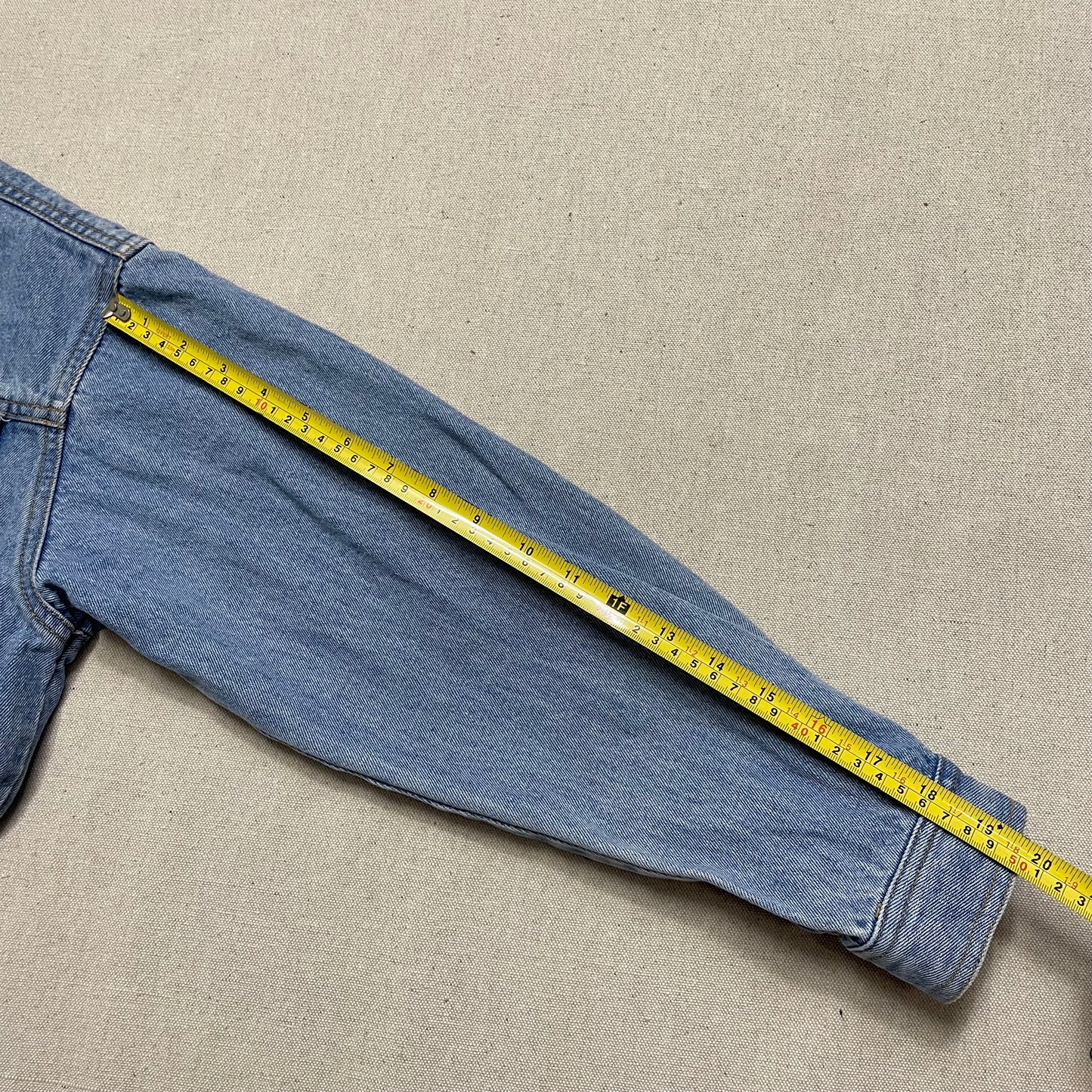 90s 2000’ Kids Youth Vintage Disney Animal Kingdom Mickey Donald Goofy Pluto Light Blue Button Up Denim Jacket /10y 11y 12y 13y