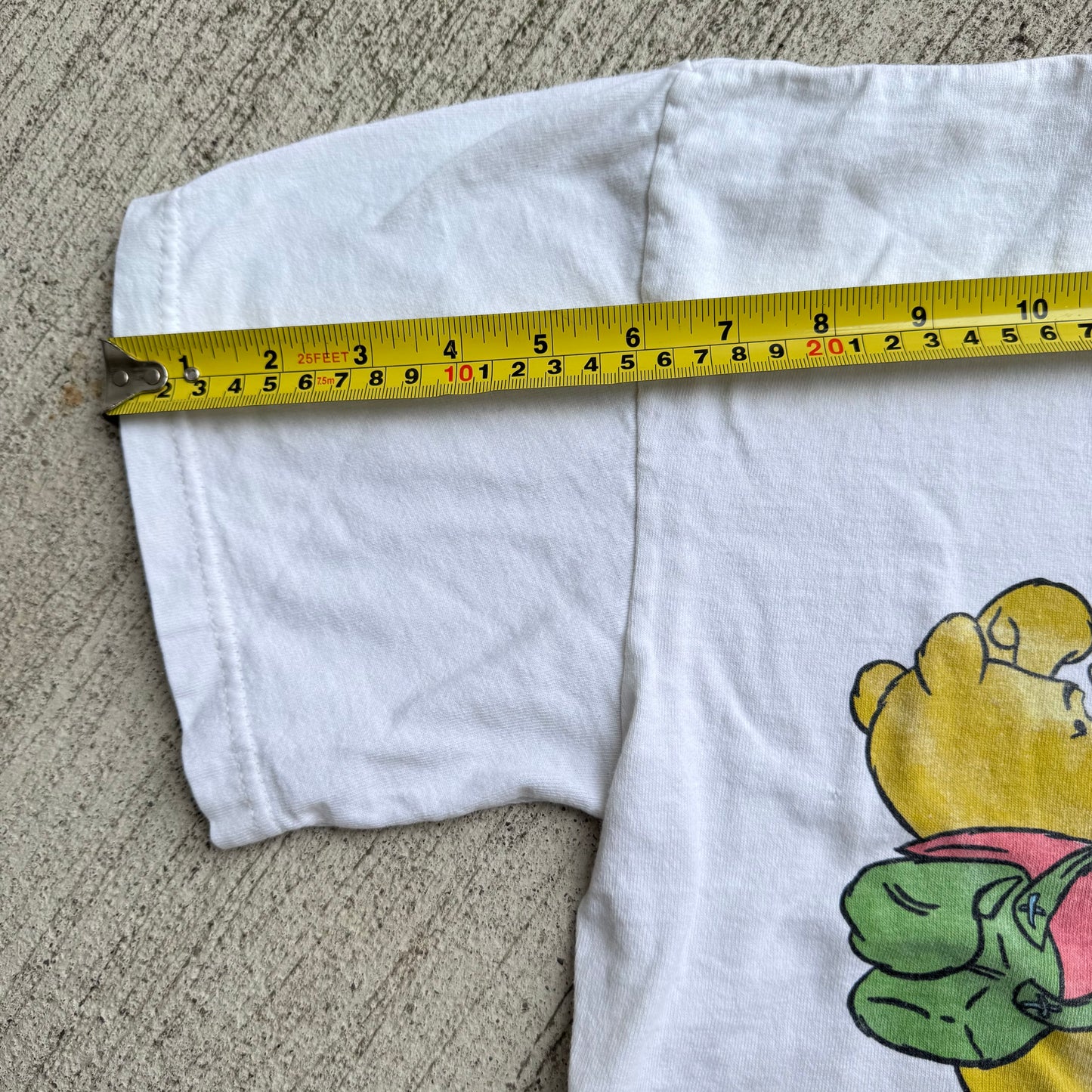 90s Kids Youth Teen Vintage Disney Pooh Who’s Watching Who? Short Sleeve White 100% Cotton T-Shirt 12Y 13Y