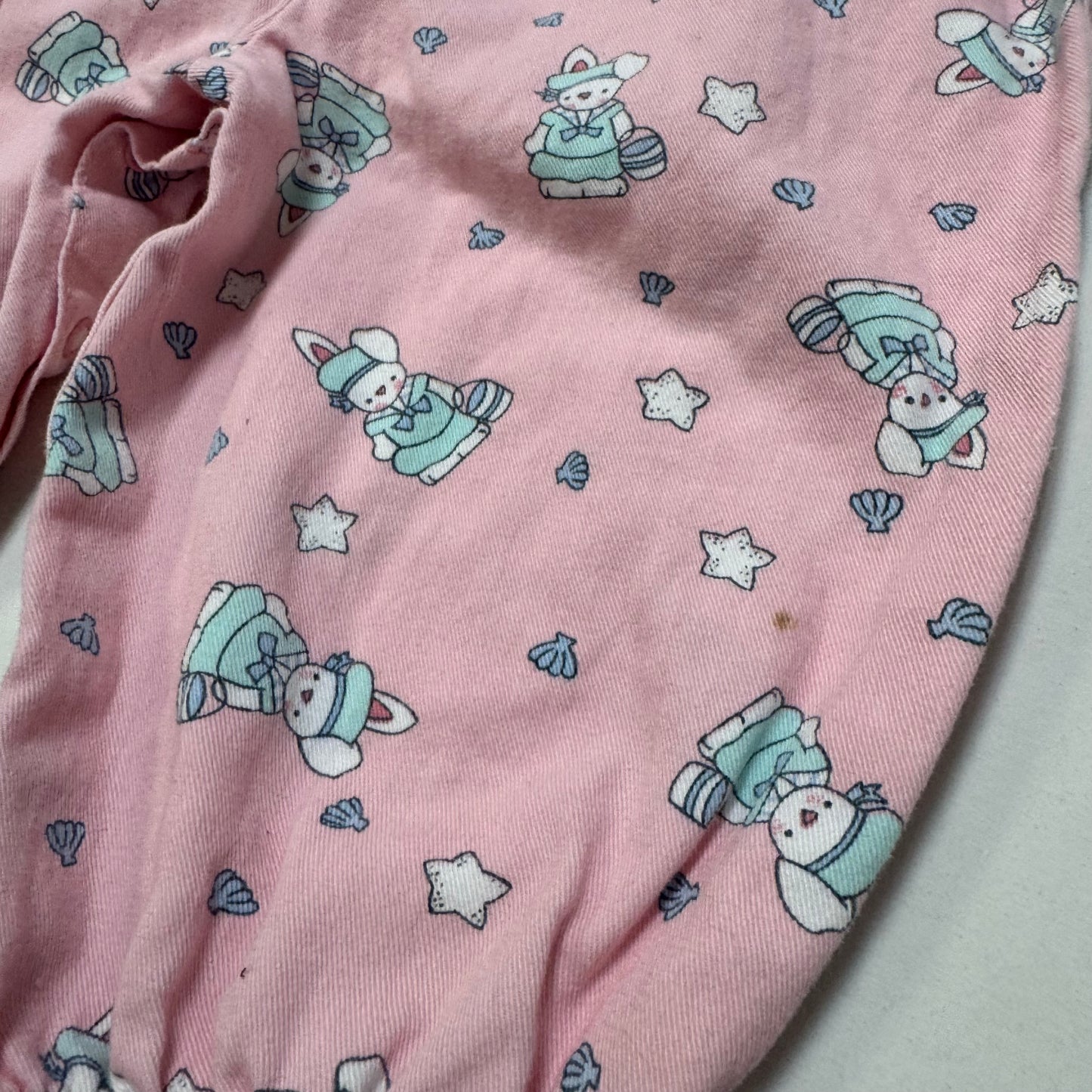 90s Kids Vintage Oshkosh B’Gosh Pink Bunny AOP Front Bow 100% Cotton Overall / 2T / Made in USA