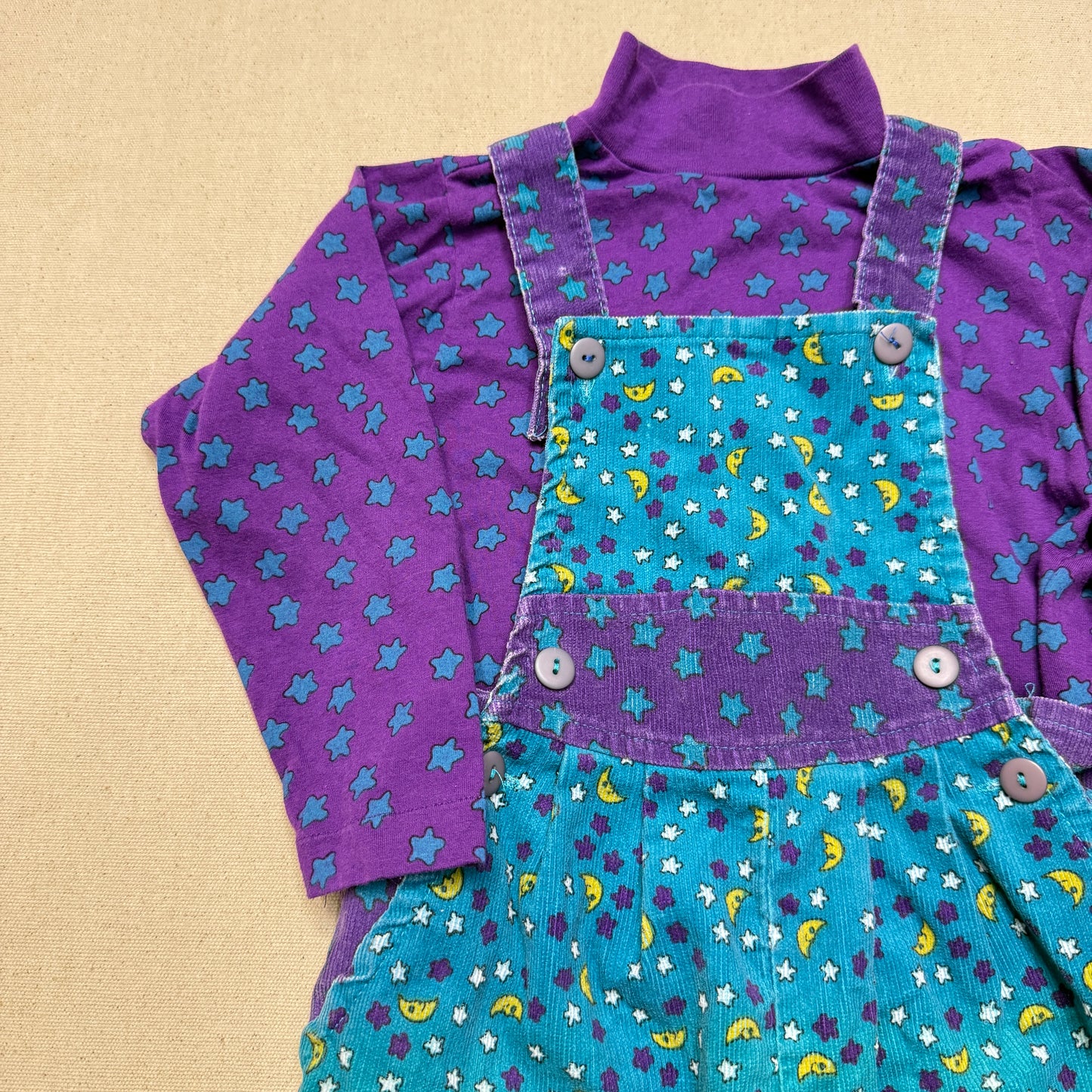90s Kids Toddler Vintage Star Moon AOP Longsleeve Tshirt & Corduroy Overall 2pc Set / 24m 2T 3T