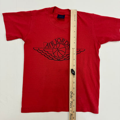 80s Kids Nike Air Jordan Red Wing Logo T-shirt Size M