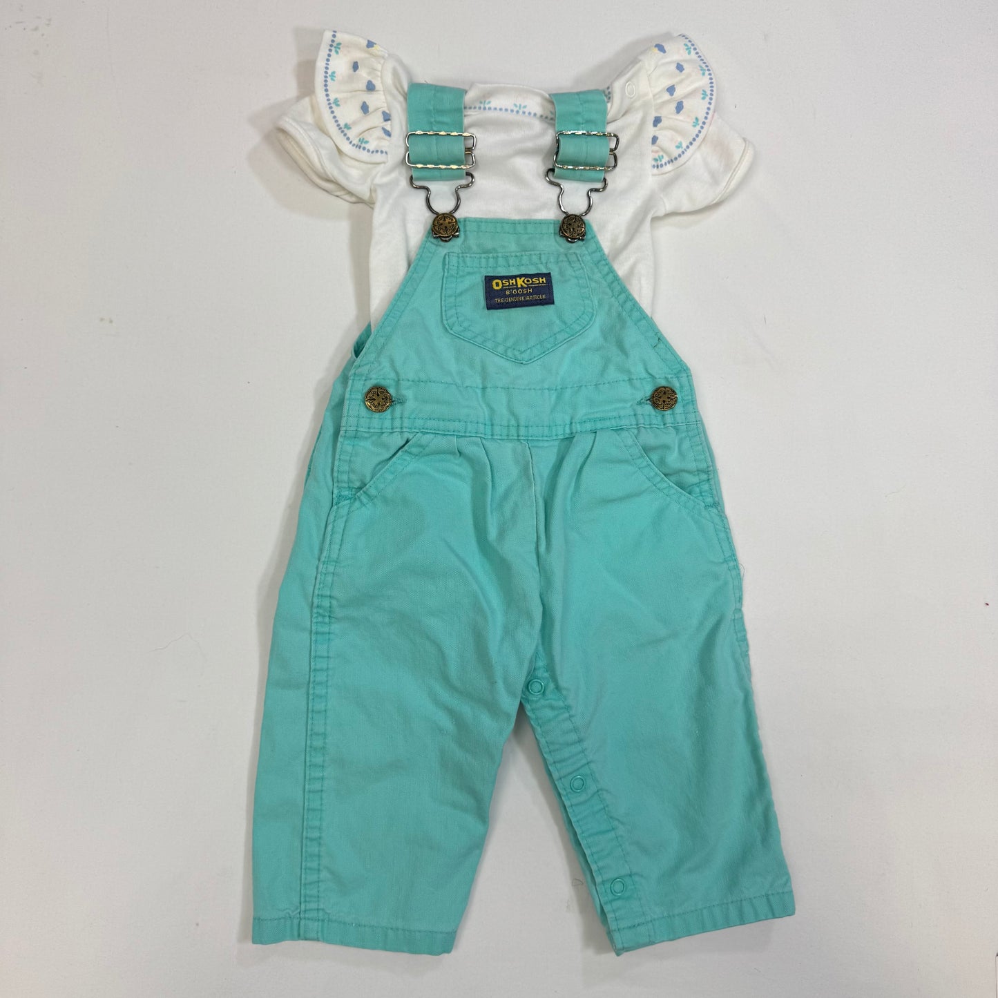 90s Kids Toddler Infant Vintage Baby B’Gosh Oshkosh 2 Piece Set Turquoise Overall White Ruffle T-shirt With Floral Accents /6m 9m / Made in USA