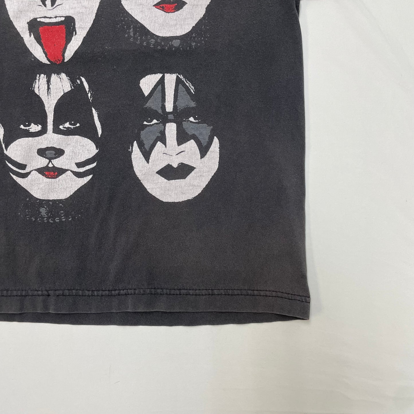 2009 Kids Vintage KISS Tour Tshirt 8-10y Baby Tee