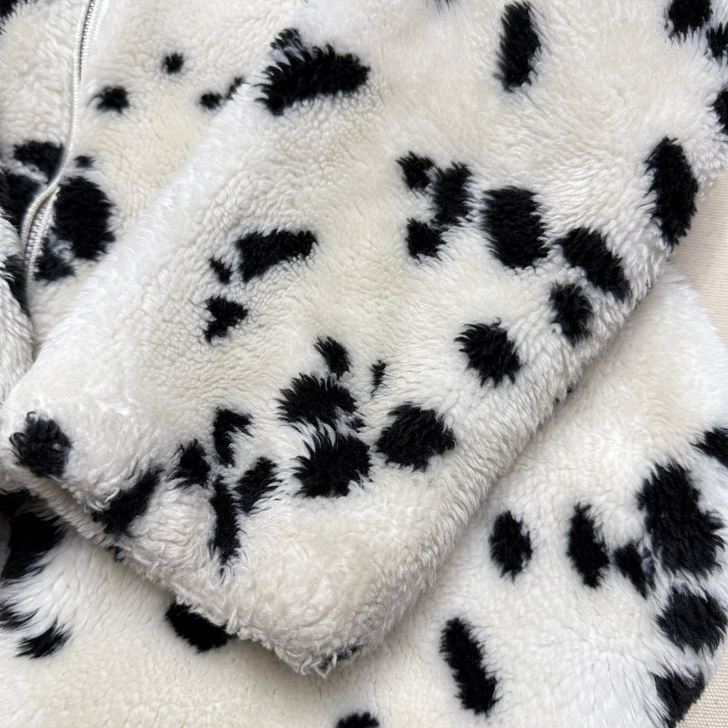 90s Kids Vintage Dalmatian Faux Fur Lined Zip Up Hooded jacket / 5y 6y