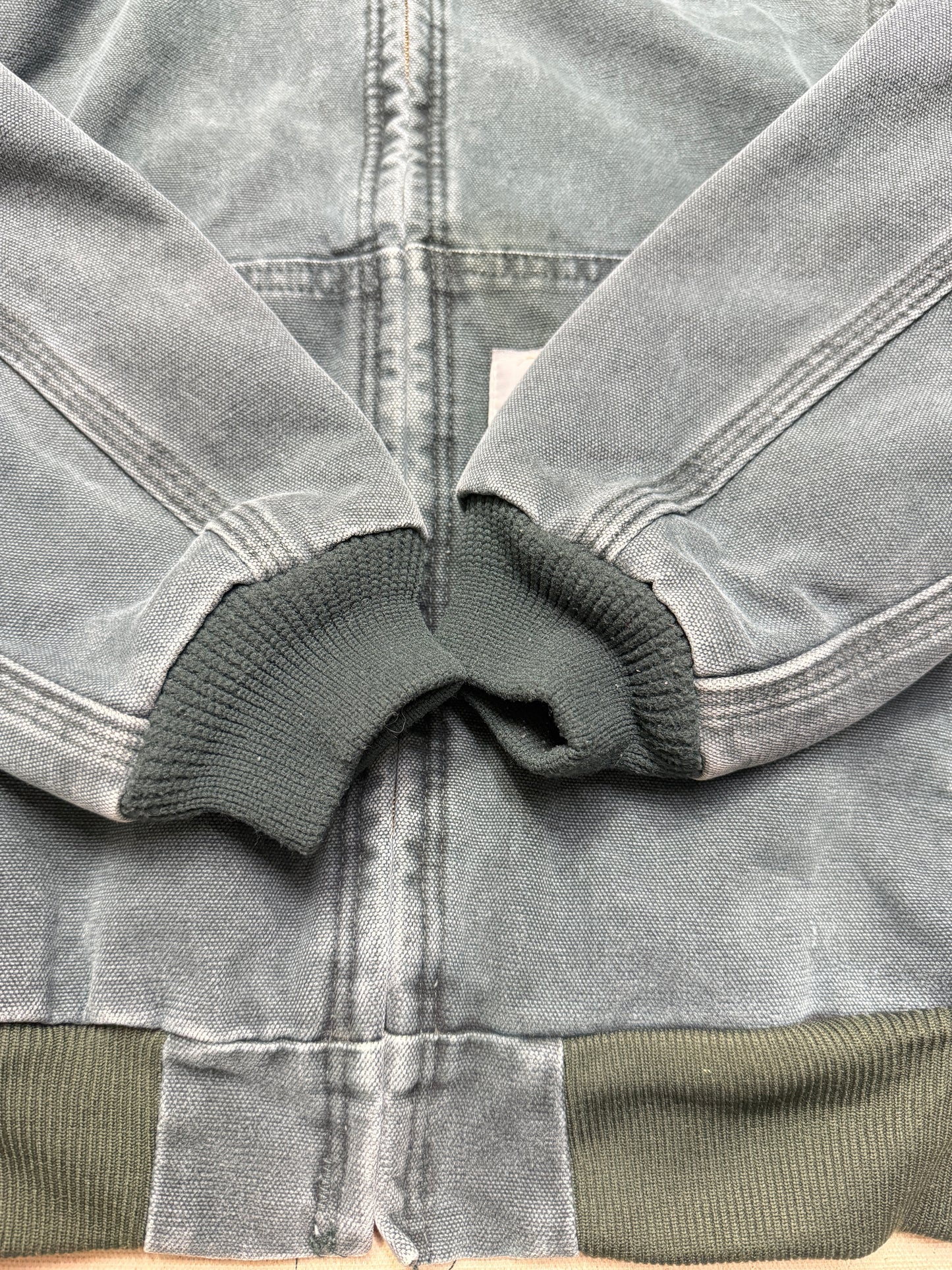 2002 Kids Youth Vintage Carhartt Dark Green Quilted Lined Hooded Active Jacket / 7y 8y 9y