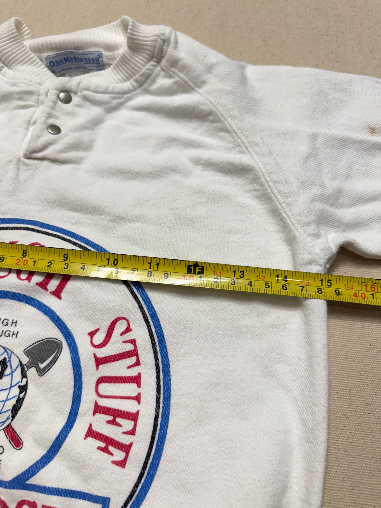 80s 90s Kids Toddler Vintage Oshkosh Bgosh Cool Print White Cotton Raglansleeve Longsleeve Top / 4T 5T / Made in USA