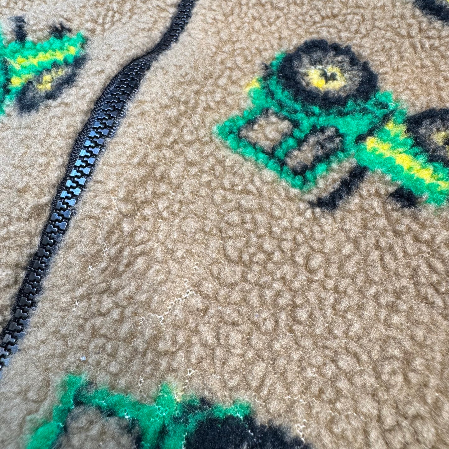 90s 2000s Kids Toddler Vintage Beige Khaki Deep Pile Zip Fleece Tractor AOP With Pockets Made in USA 3T