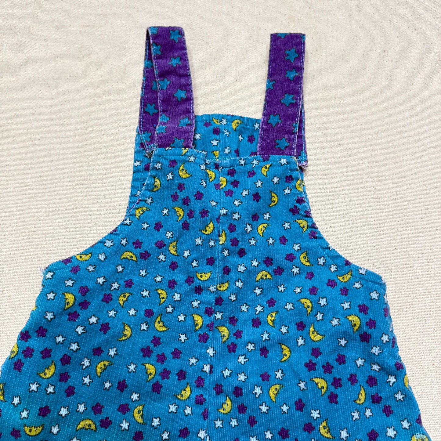 90s Kids Toddler Vintage Star Moon AOP Longsleeve Tshirt & Corduroy Overall 2pc Set / 24m 2T 3T