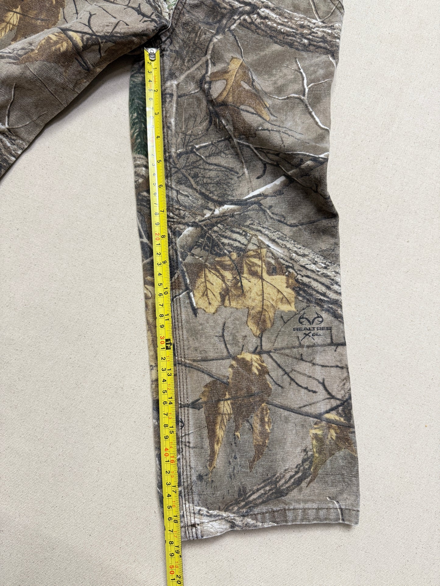 Kids Vintage Carhartt Duck Real Tree Camo Adjustable Waist Pants / 5y 6y