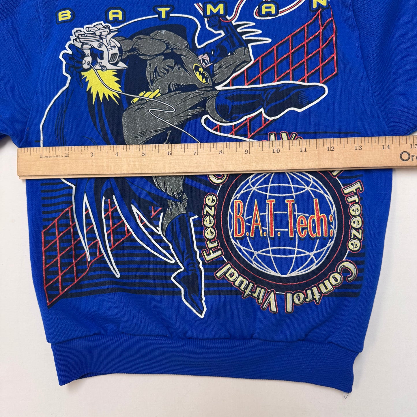 90s Kids Vintage Batman Blue Crew Sweatshirt 5Y 6Y