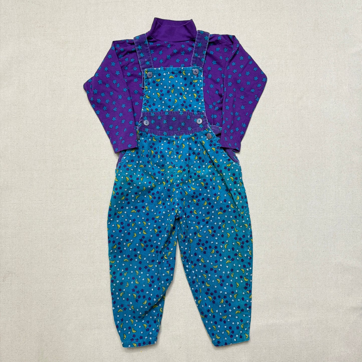 90s Kids Toddler Vintage Star Moon AOP Longsleeve Tshirt & Corduroy Overall 2pc Set / 24m 2T 3T