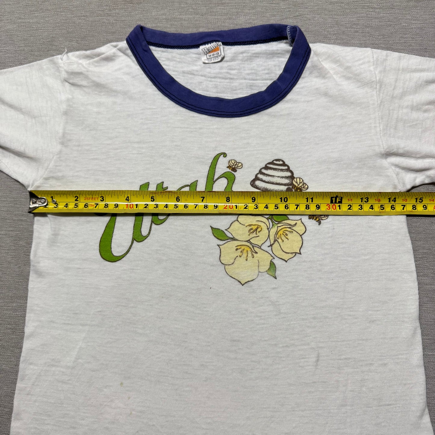70s Kids Vintage Hanes Utah Honey Bee Souvenir Print White Short Sleeve T-Shirt M 10Y 11Y 12Y Made in USA