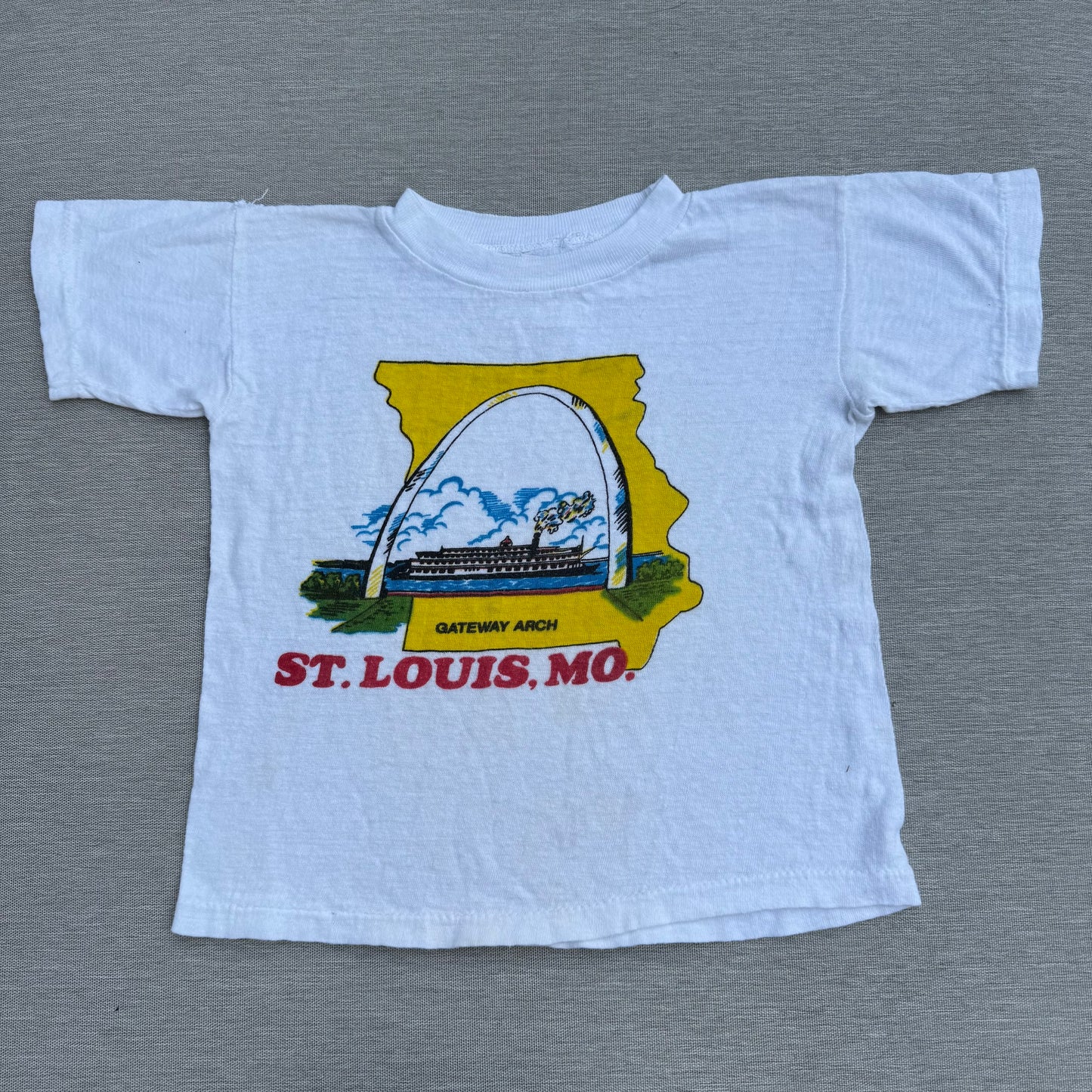 60s Kids Toddler Vintage Gateway Arch St Louis, Missouri Souvenir Single Stitch Short Sleeve T-Shirt 3Y 4Y 5Y Baby Tee
