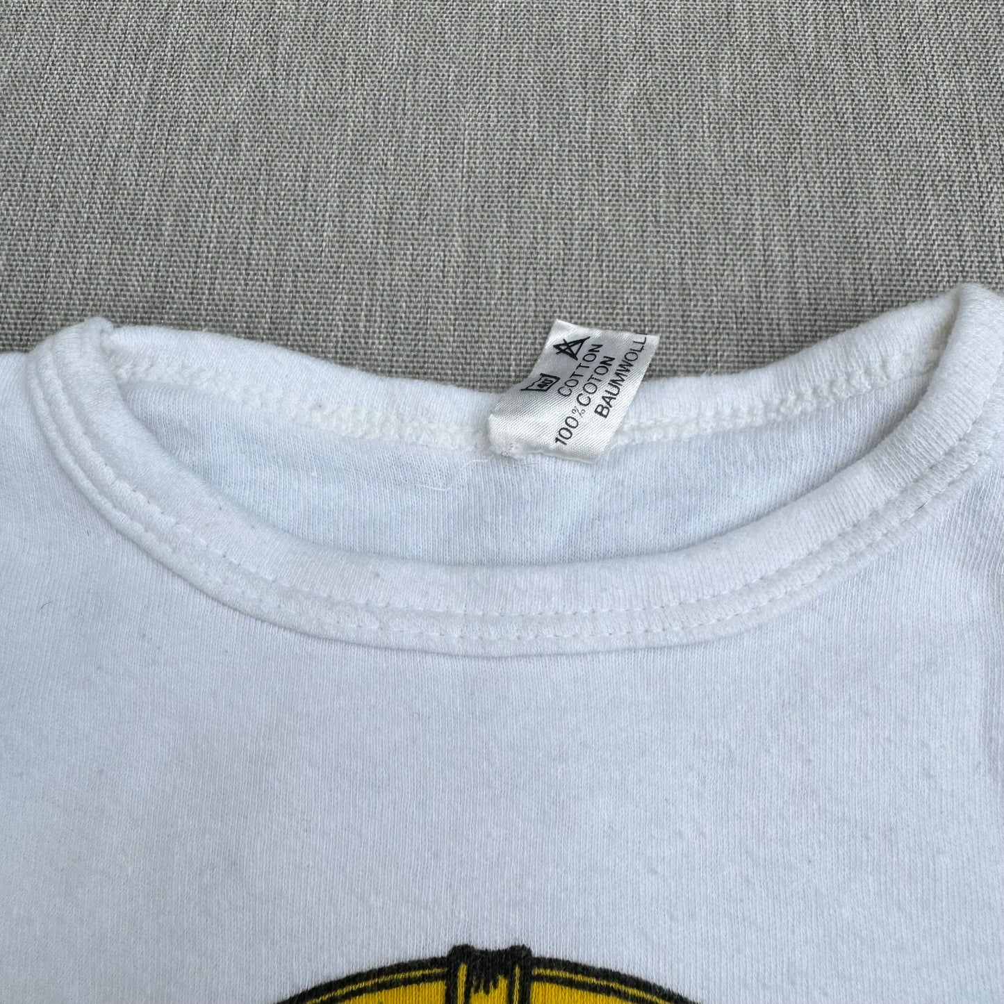 70s Kids Toddler Vintage Portugal Coat of Arms Print Souvenir Short Sleeve 100% Cotton T-Shirt 6Y Made in Portugal