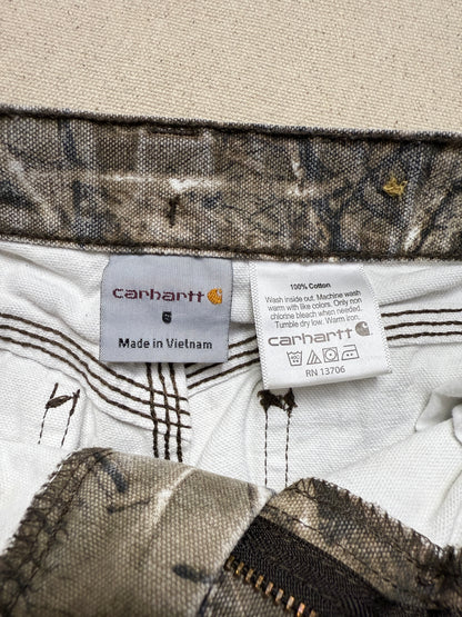 Kids Vintage Carhartt Duck Real Tree Camo Adjustable Waist Pants / 5y 6y