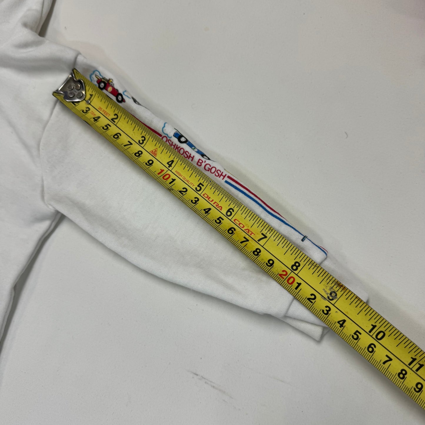 90s Kids Toddler Infant Vintage Baby B’Gosh Oshkosh White Long Sleeve Holiday Race car Print On Sleeves //18m / Made in USA