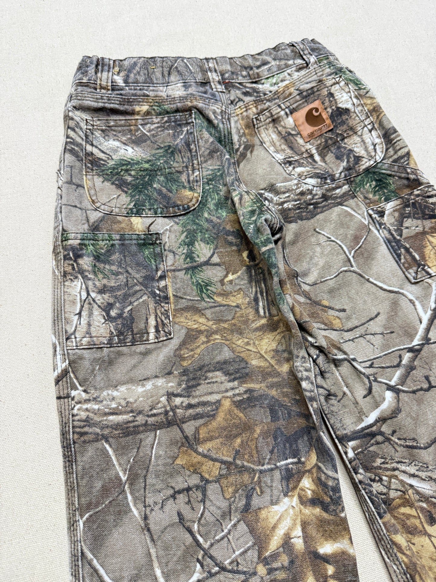 Kids Vintage Carhartt Duck Real Tree Camo Adjustable Waist Pants / 5y 6y