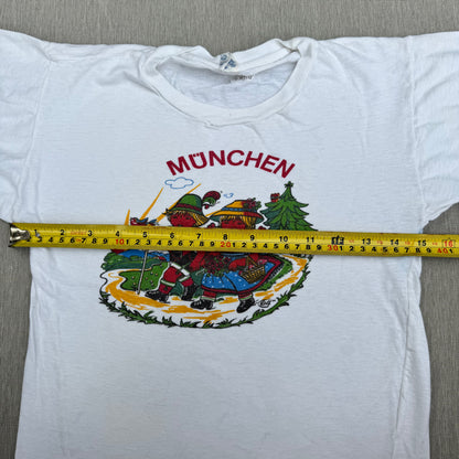 70s Kids Vintage Monchen Yoddlers Print SouvenirWhite 100% Cotton Single Stitch Short Sleeve T-Shirt 10Y Baby Tee XS Adult
